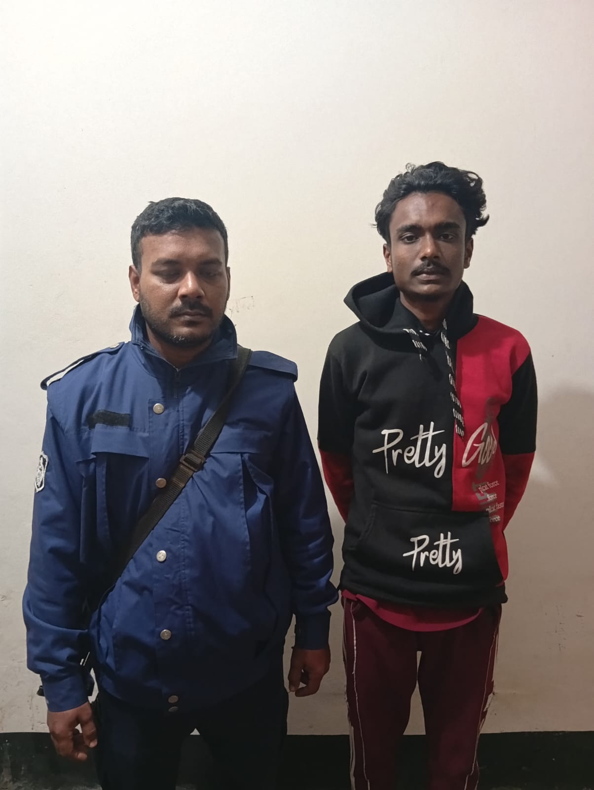 শ্যামনগর থানা পুলিশের অভিযানে একশত গ্রাম গাঁজাসহ একজন গ্রেপ্তার